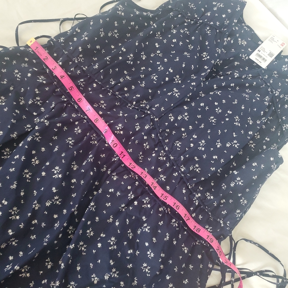 Dress - Picture 6 of 15